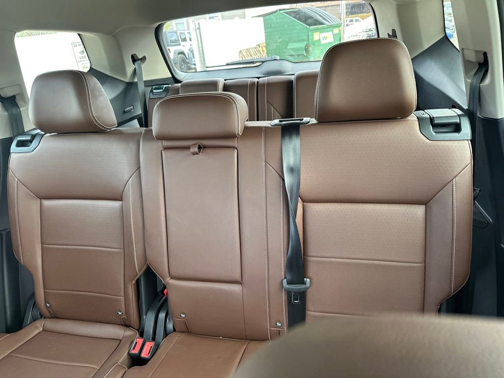 Used 2023 Volkswagen Atlas SE w/ Black Wheel Package image 21