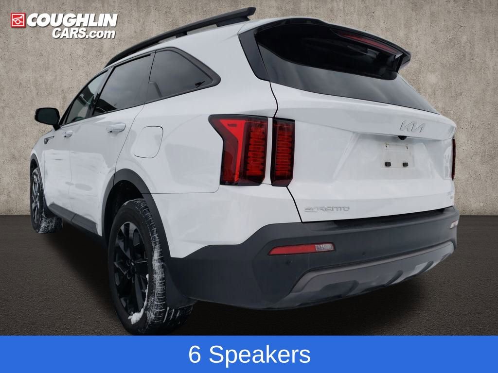 Used 2023 Kia Sorento S w/ Panoramic Sunroof Package image 6