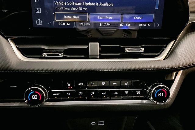 Used 2026 Chevrolet Equinox LT w/ Convenience Package II image 15