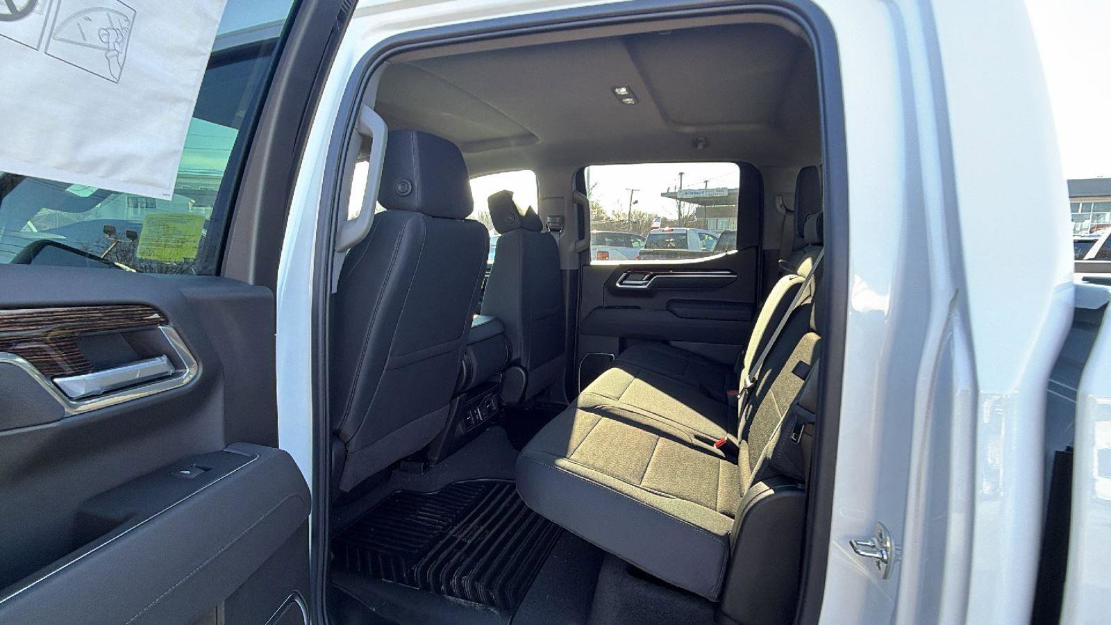 New 2026 GMC Sierra 1500 Elevation image 25