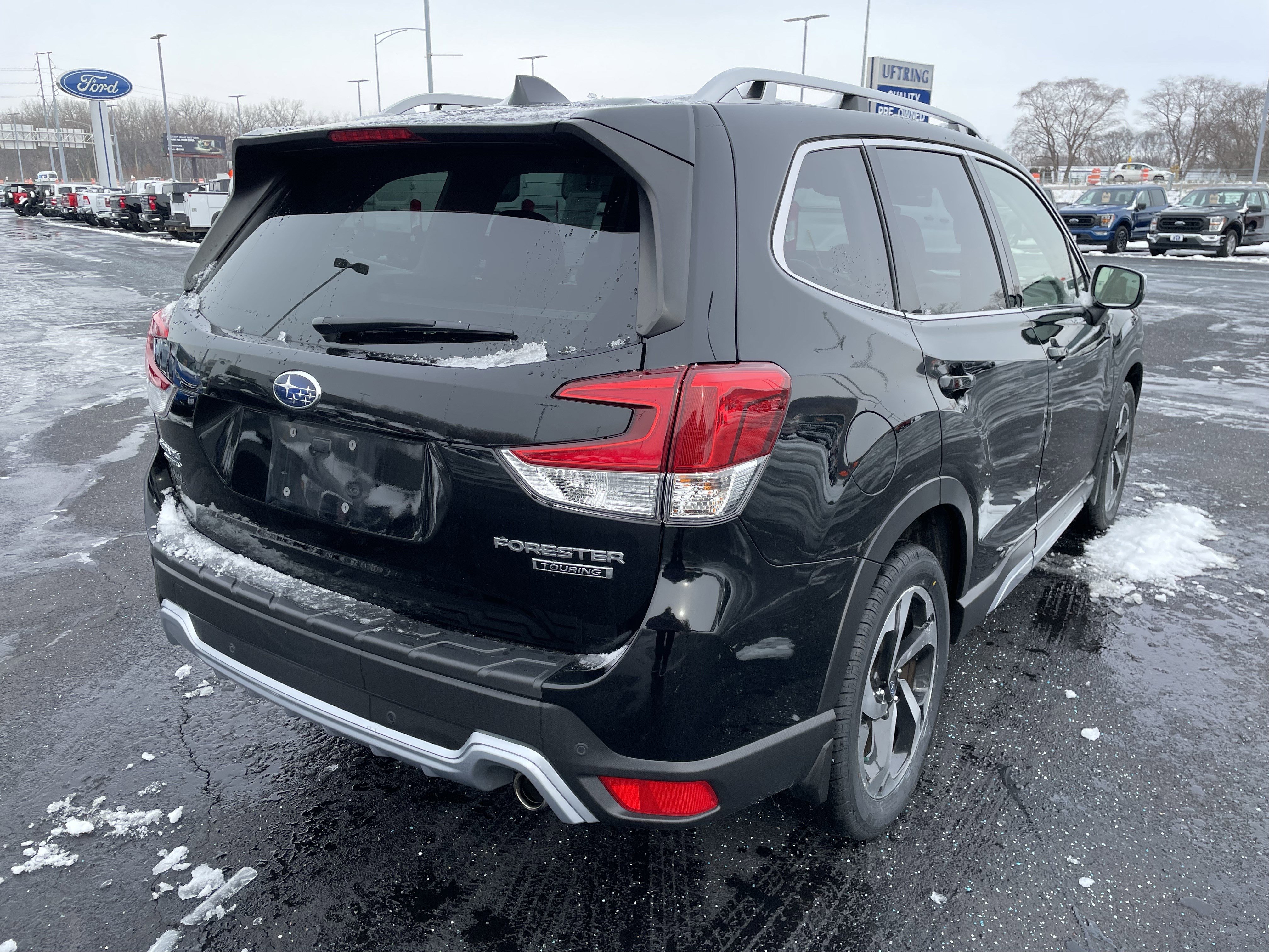 Used 2022 Subaru Forester Touring w/ Popular Package #2 image 9