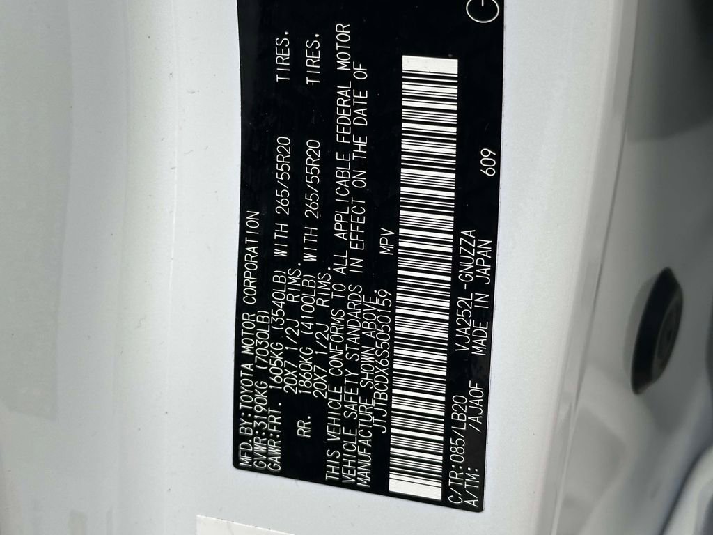 Certified 2025 Lexus GX 550 w/ Accessory Package (2T) image 16