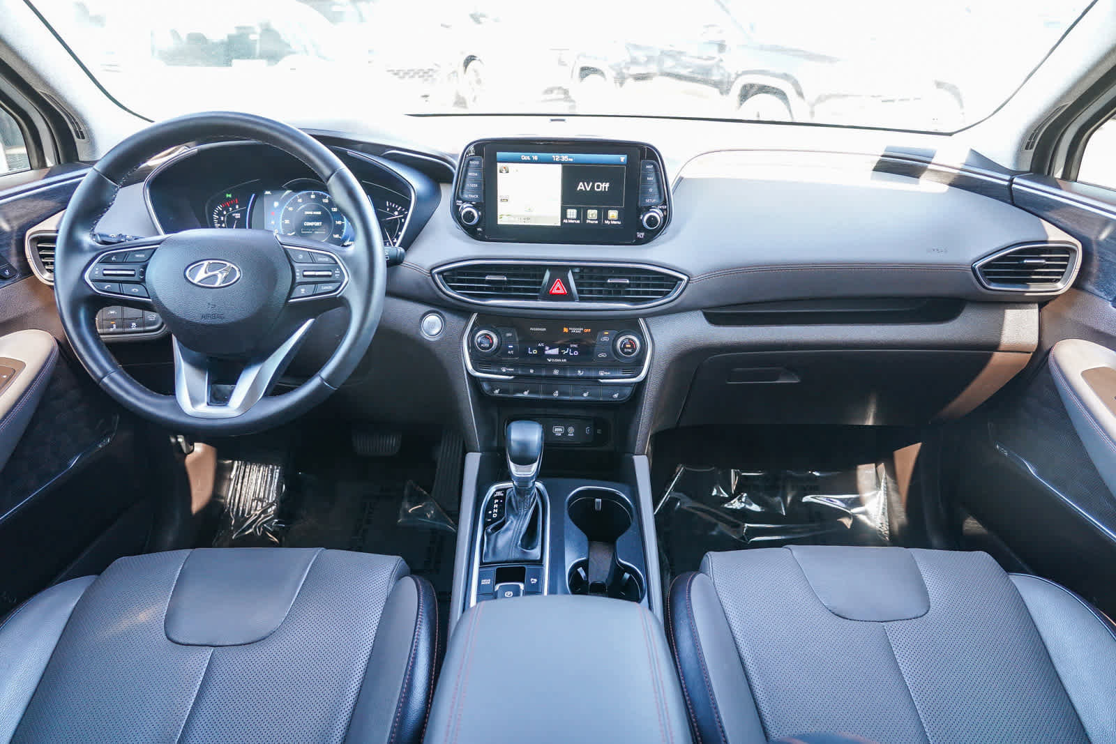 Used 2019 Hyundai Santa Fe FWD image 11