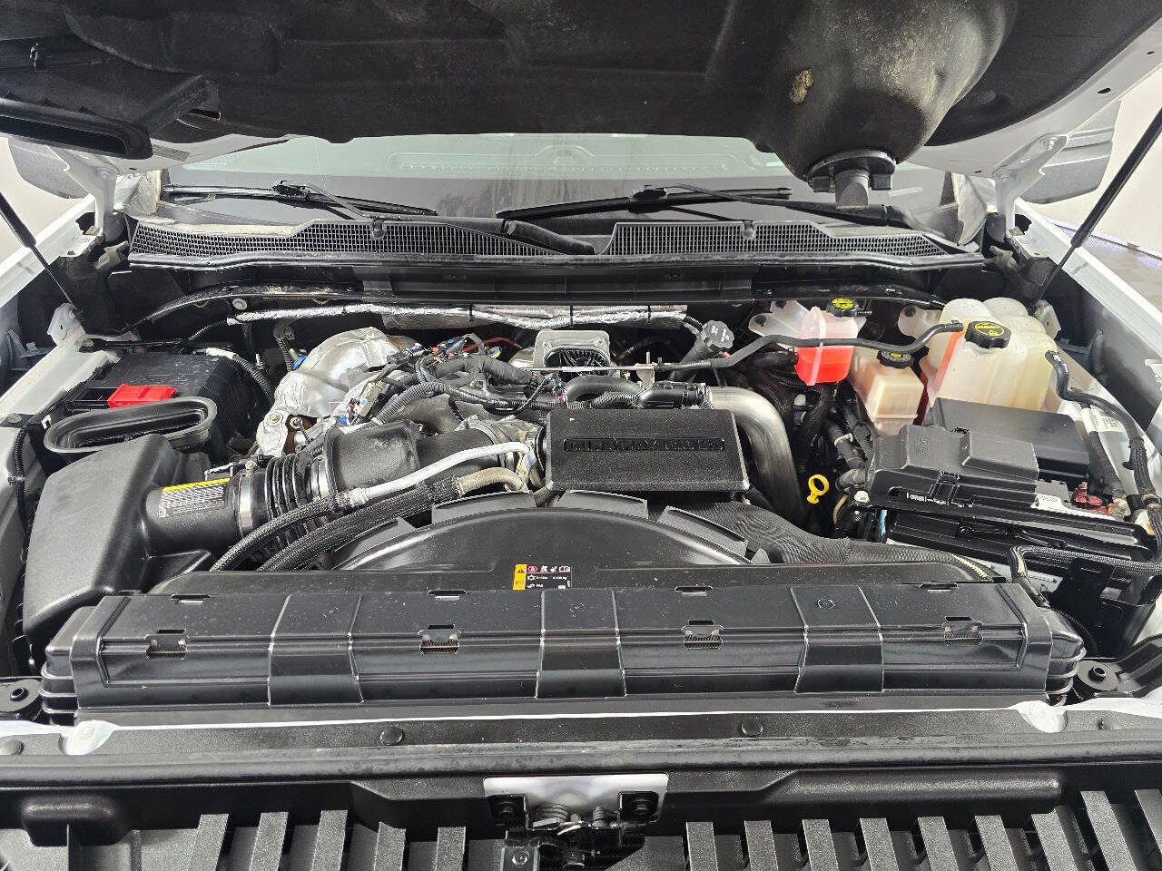 Used 2024 Chevrolet Silverado 2500 W/T w/ WT Fleet Convenience Package AWD/4WD image 18