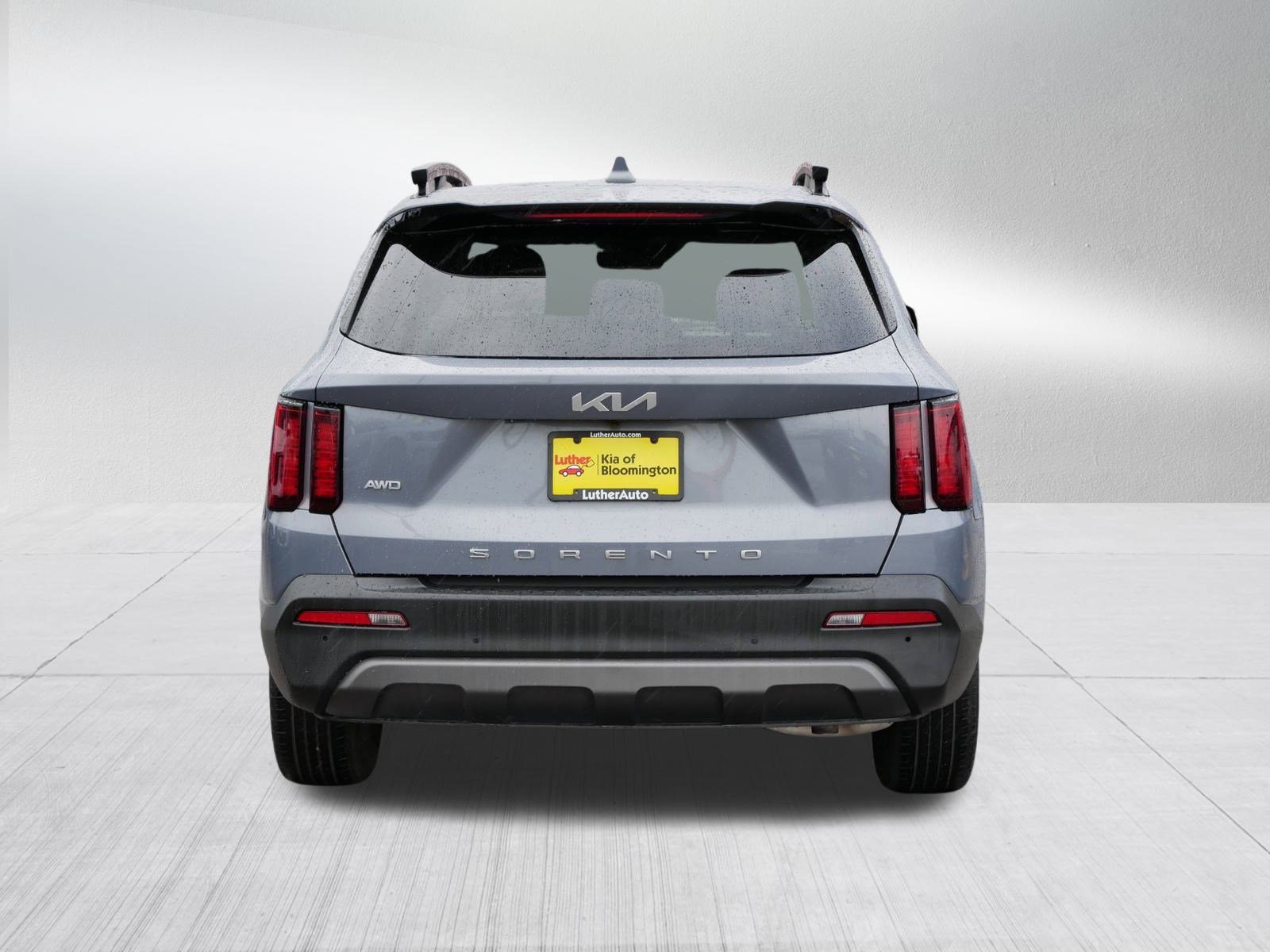 Certified 2022 Kia Sorento S w/ Panoramic Sunroof Package image 6