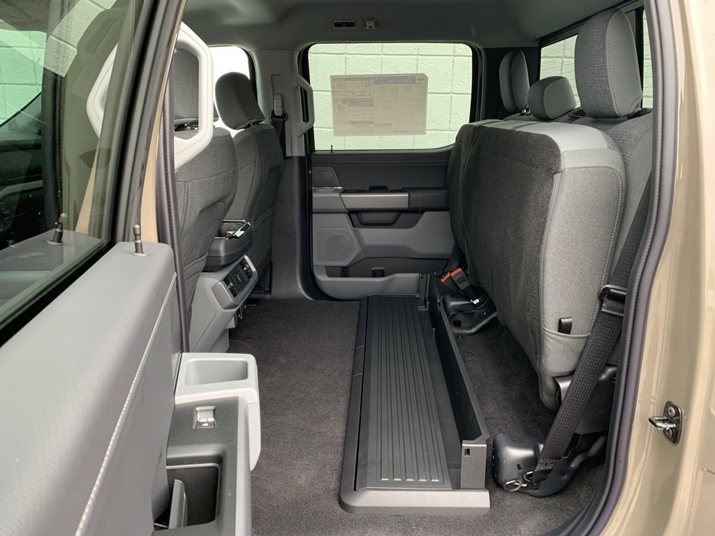 New 2025 Ford F150 XLT w/ Equipment Group 302A MID image 95