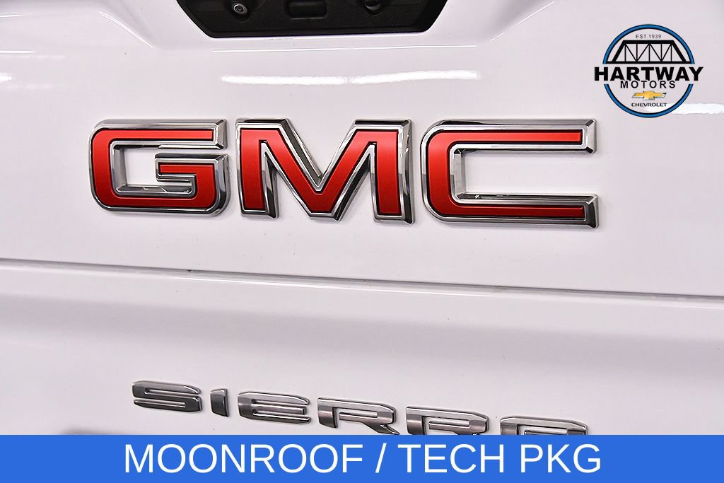 Used 2023 GMC Sierra 1500 AT4 w/ Technology Package AWD/4WD image 12