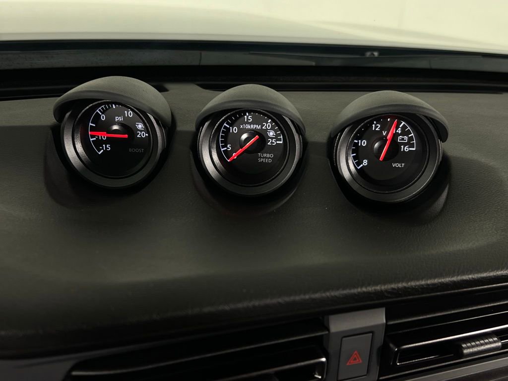 Used 2025 Nissan Z Sport w/ Floor Mat Package image 20
