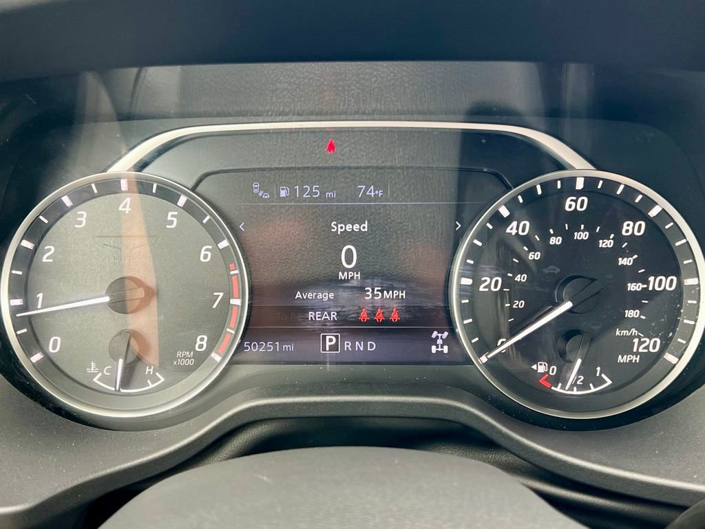 Used 2023 Nissan Titan SV image 24