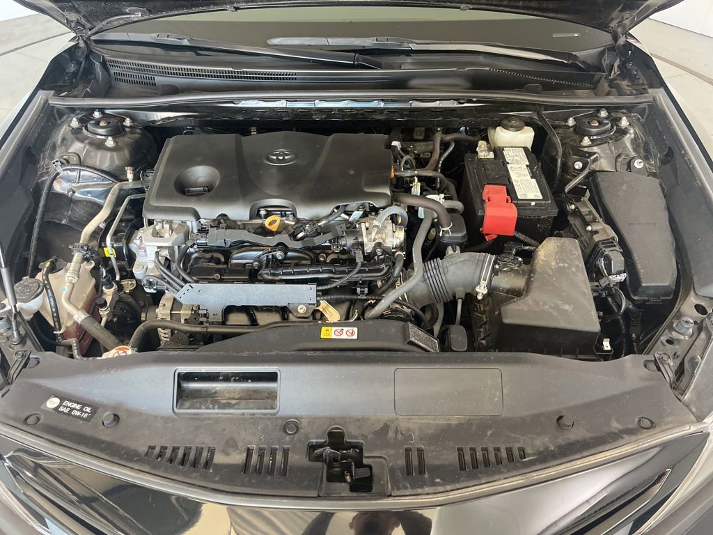 Used 2023 Toyota Camry SE FWD image 9