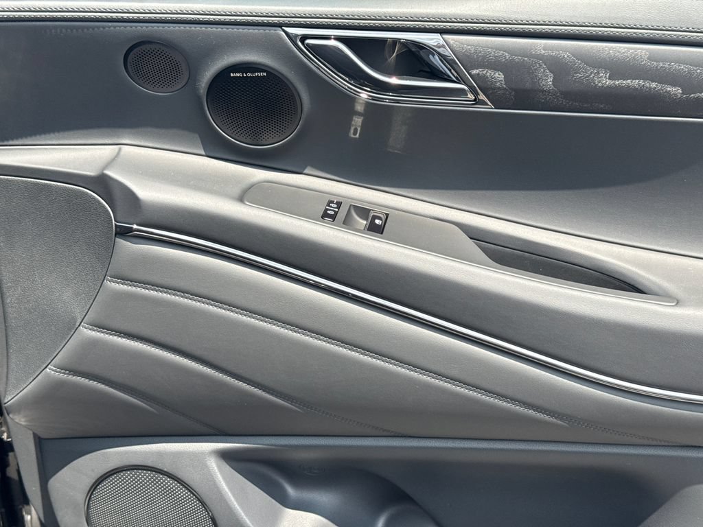 New 2026 Genesis GV80 3.5T Prestige AWD/4WD image 16