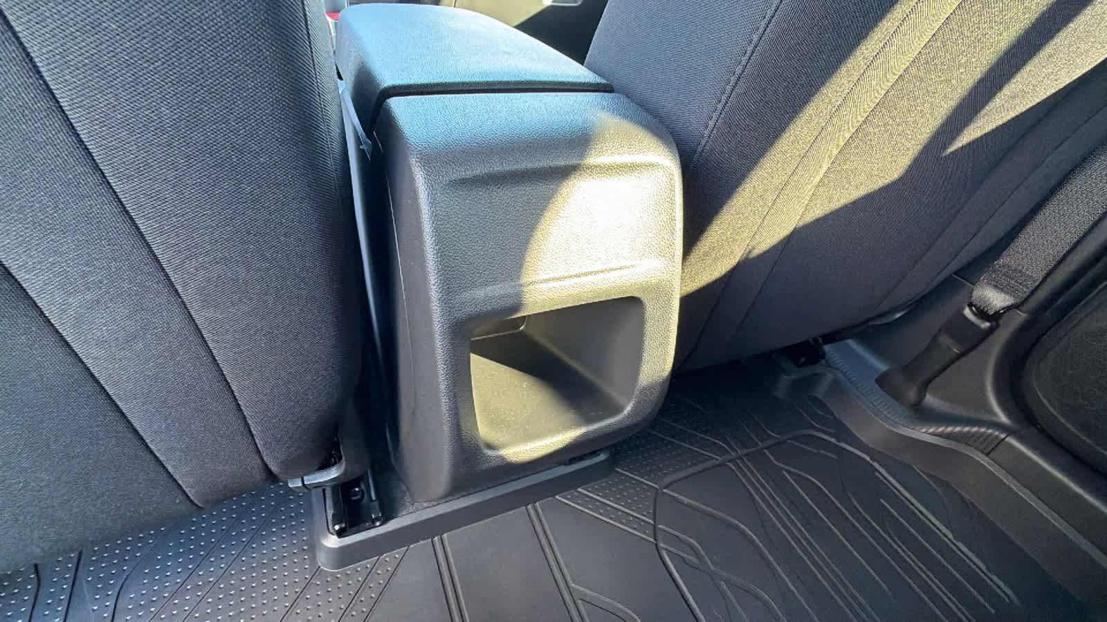 New 2026 Chevrolet Trax RS w/ Sunroof Package FWD image 25