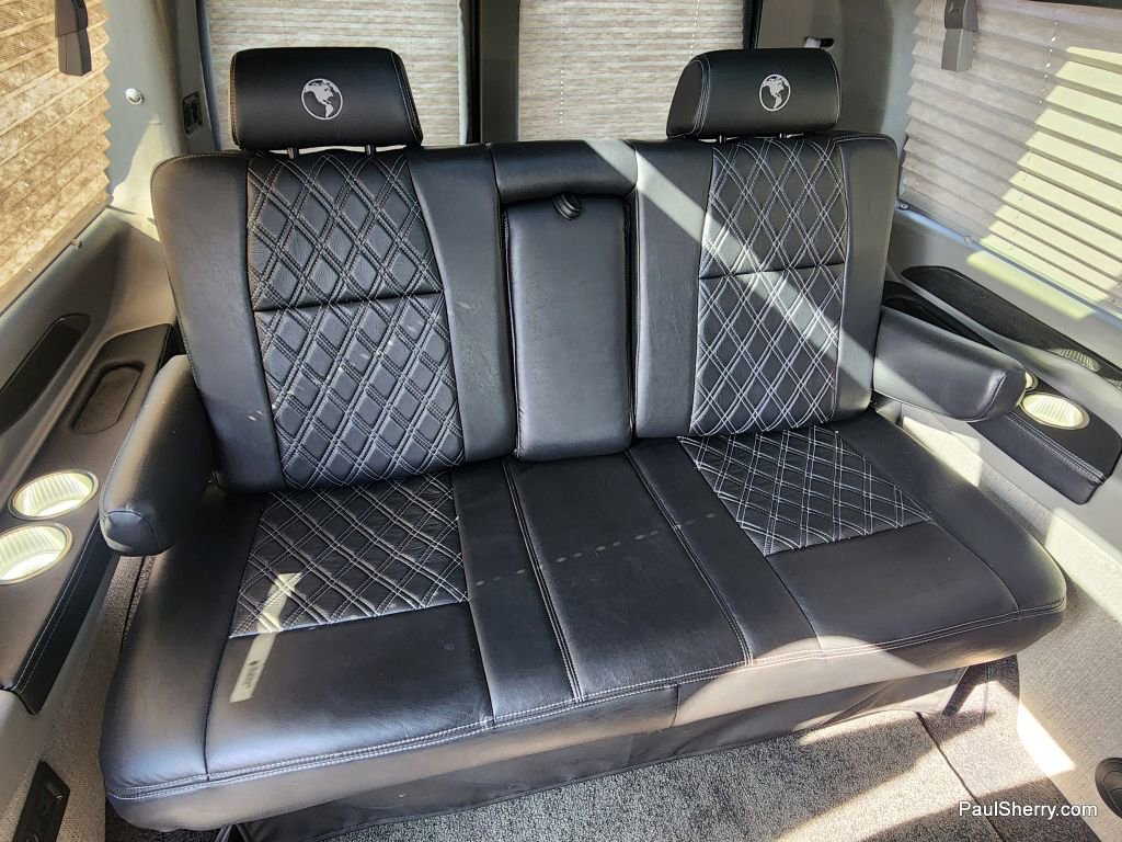 Used 2021 Chevrolet Express 2500 image 6