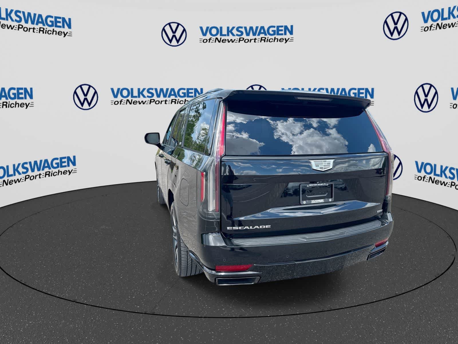 Used 2021 Cadillac Escalade Sport w/ Driver Assist Tech Package RWD image 12