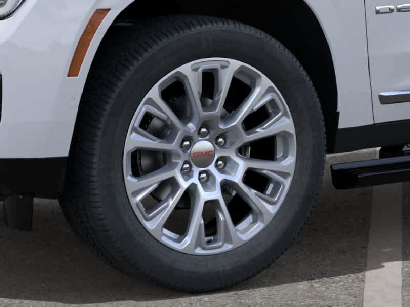 New 2026 GMC Yukon XL Denali w/ Denali Reserve Package AWD/4WD image 9