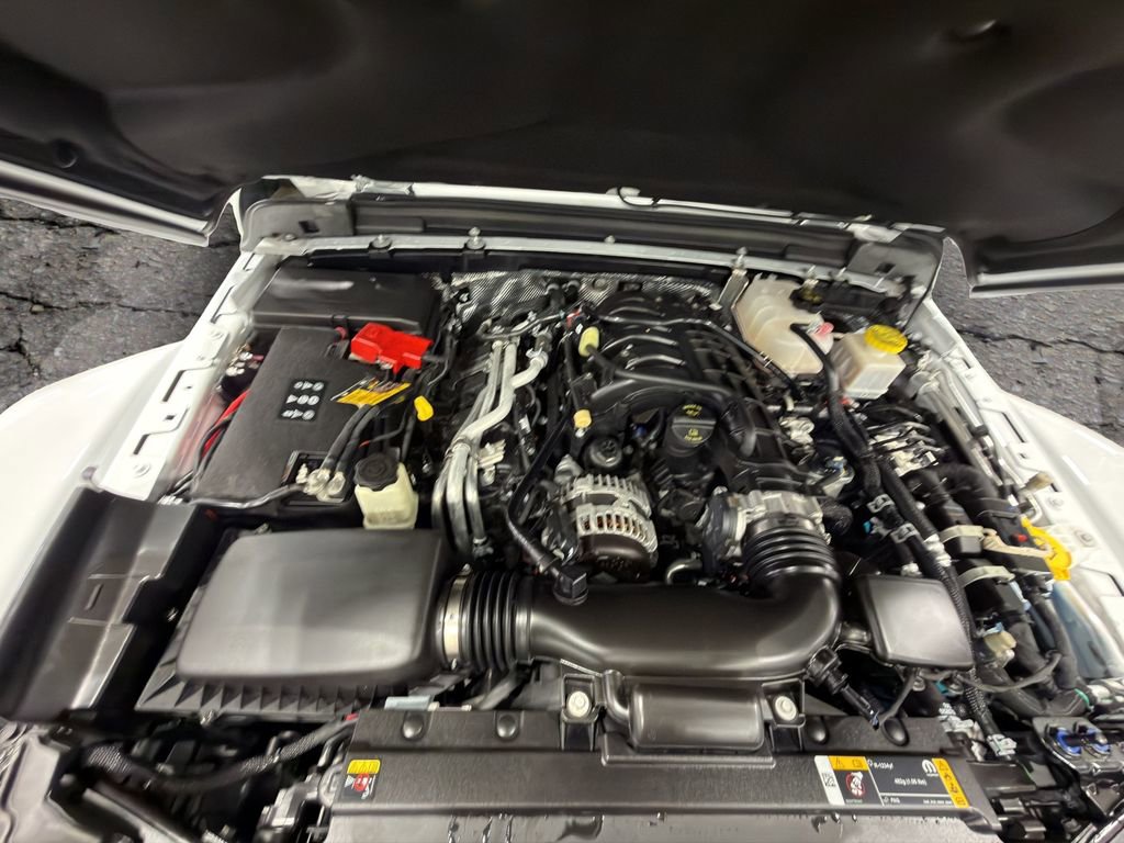 Used 2024 Jeep Gladiator Mojave AWD/4WD image 20