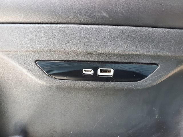 Certified 2024 Chrysler Pacifica Touring-L image 25