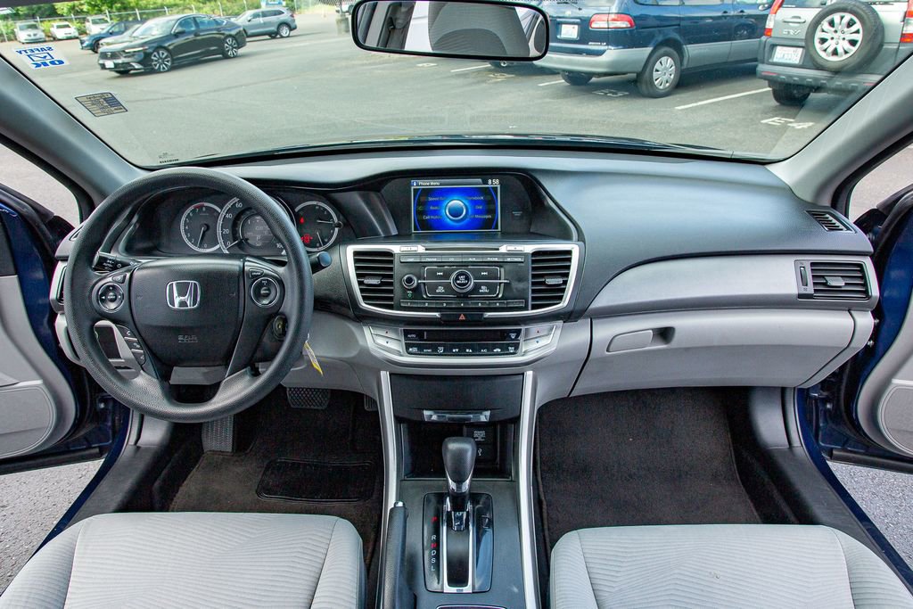 Used 2015 Honda Accord LX image 18