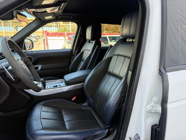 Used 2019 Land Rover Range Rover Sport HST AWD/4WD image 27