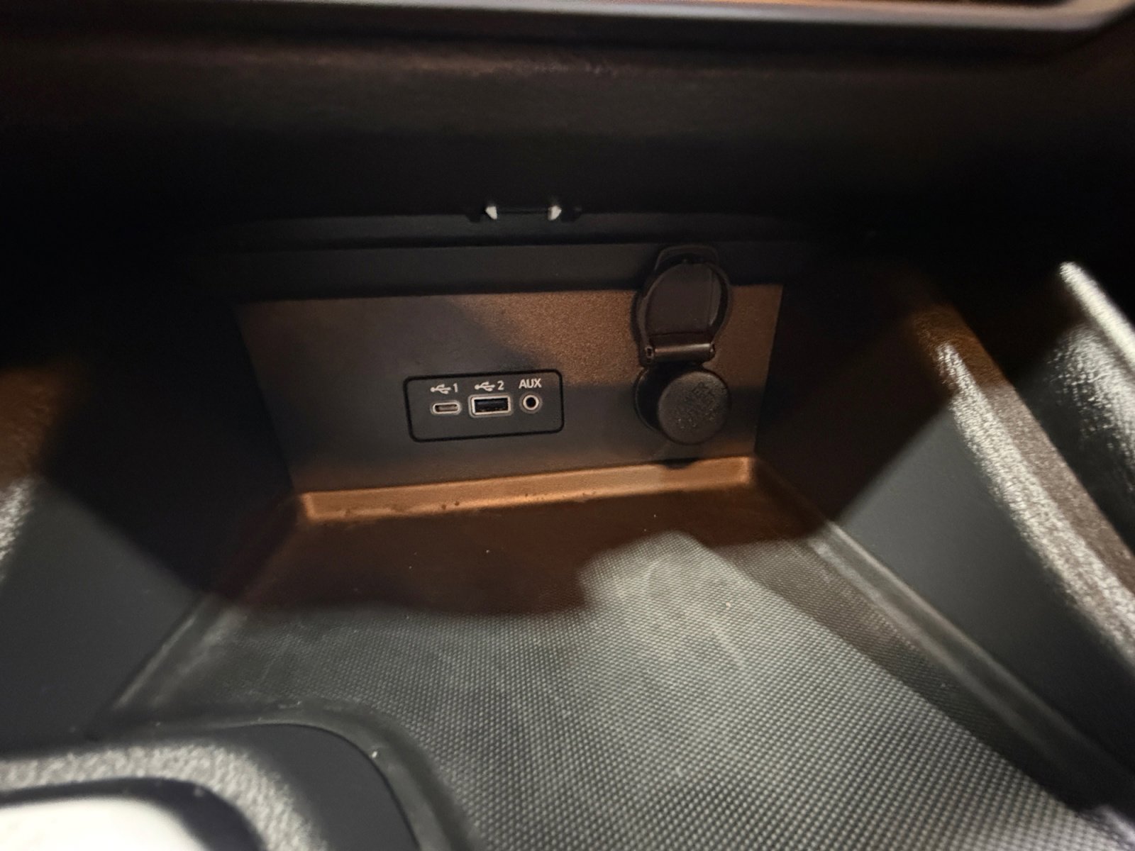 Certified 2021 Nissan Sentra SR FWD image 31