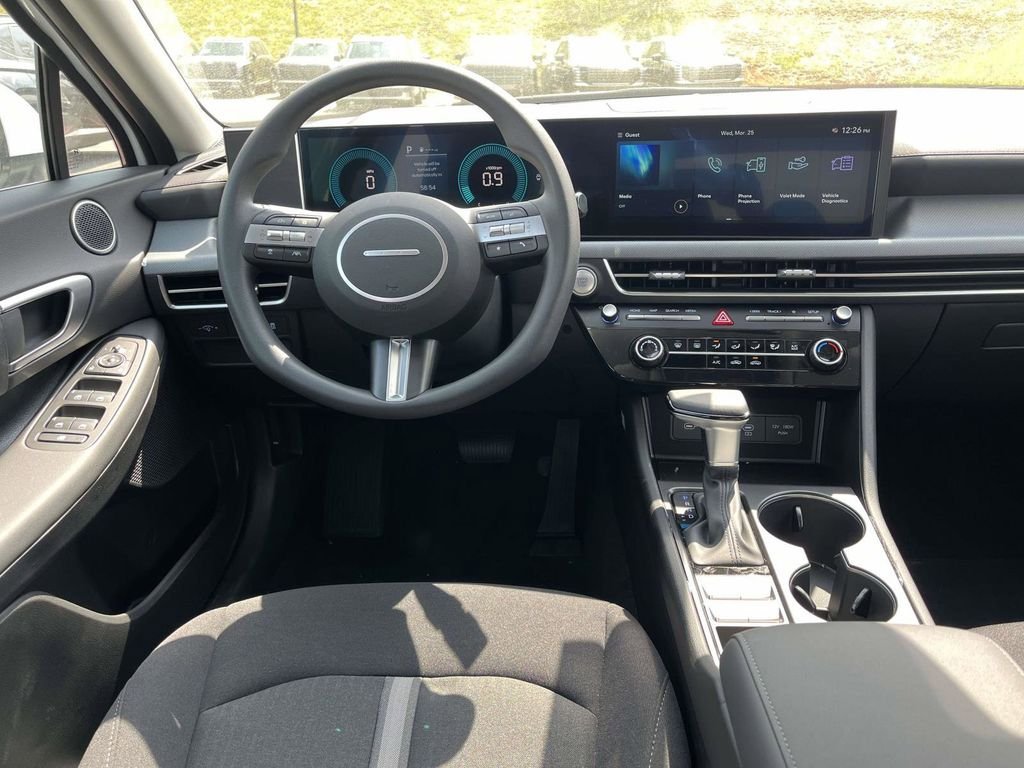 New 2026 Hyundai Sonata SE FWD image 8