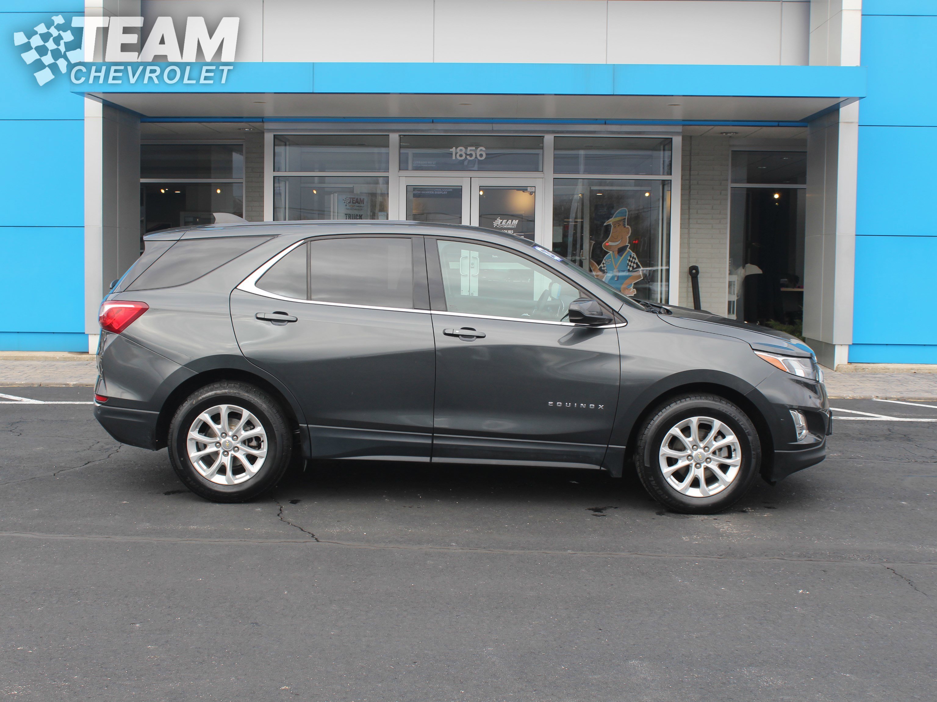 Used 2020 Chevrolet Equinox LT image 3