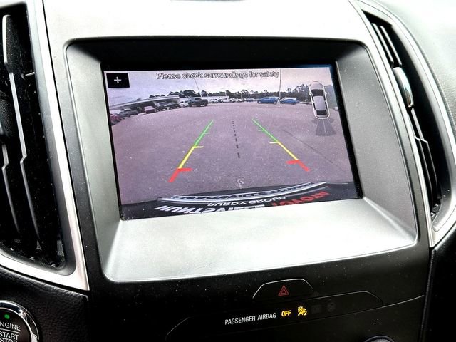 Used 2019 Ford Edge SEL w/ Equipment Group 201A FWD image 16