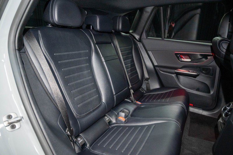 Certified 2026 Mercedes-Benz GLC 43 AMG 4MATIC image 15