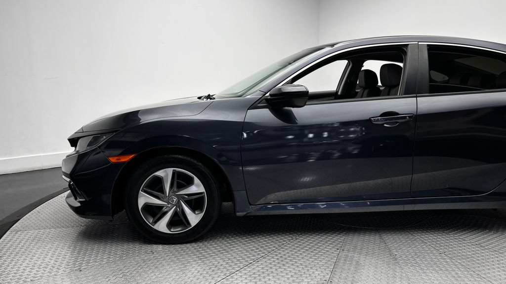 Used 2020 Honda Civic LX image 5
