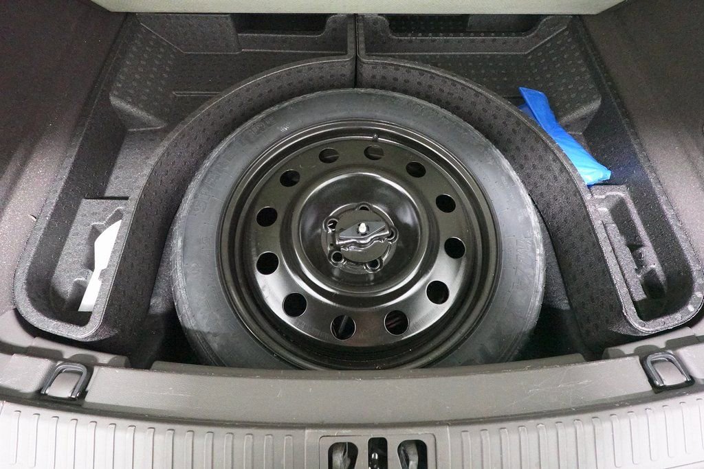 Used 2023 Lincoln Nautilus AWD w/ Premium Package image 28