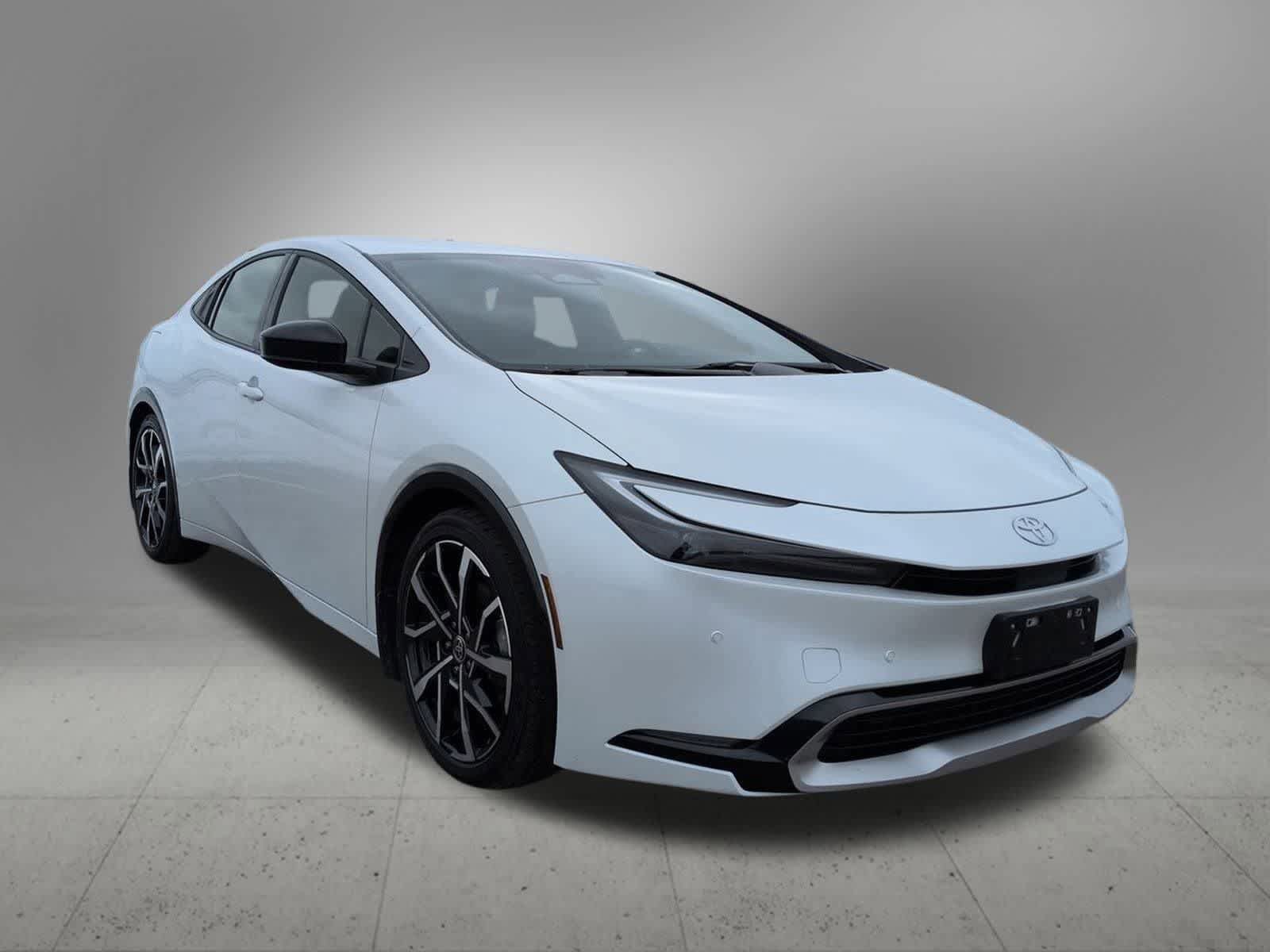 Used 2023 Toyota Prius Prime image 8