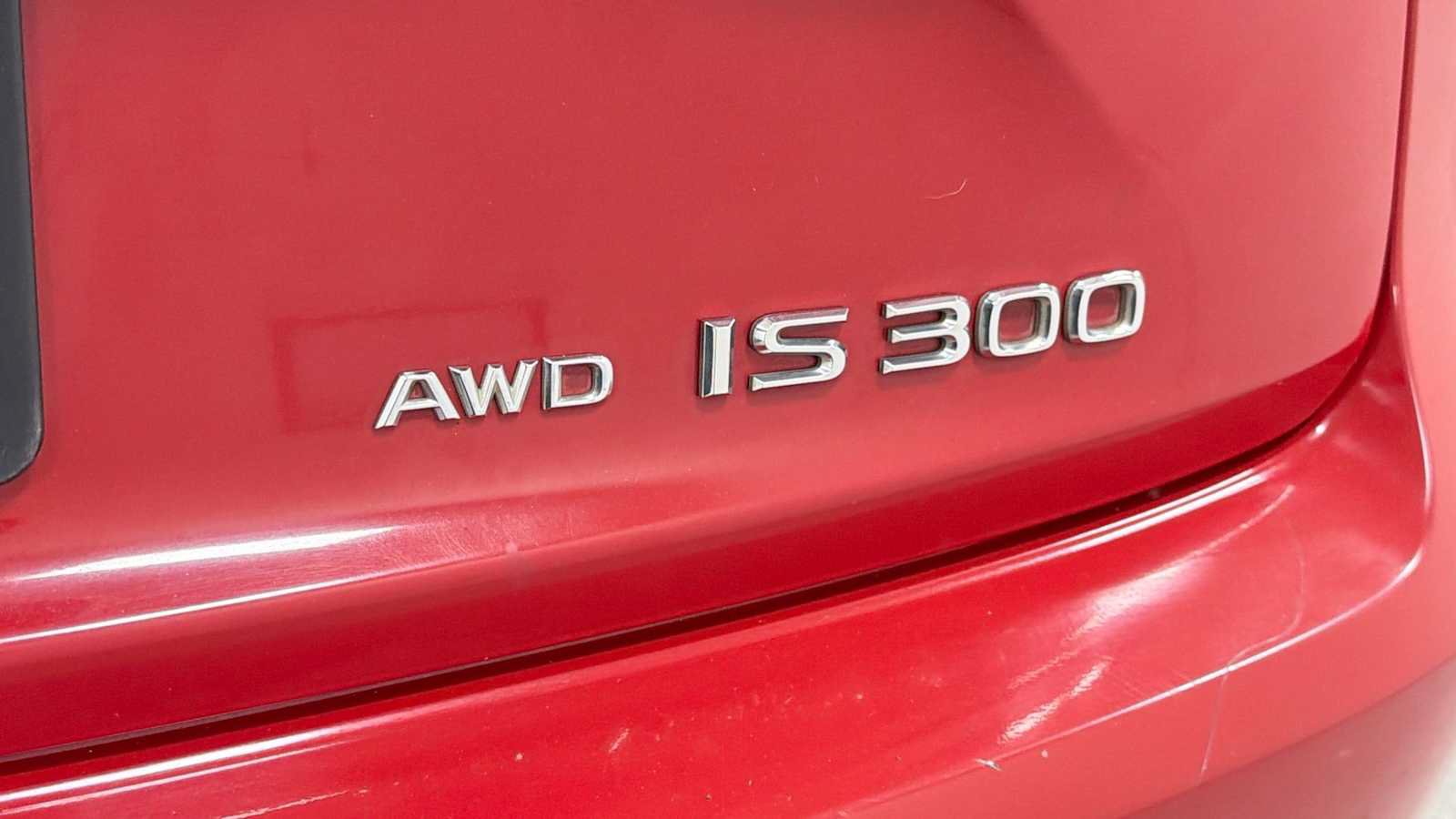 Used 2017 Lexus IS 300 AWD image 29