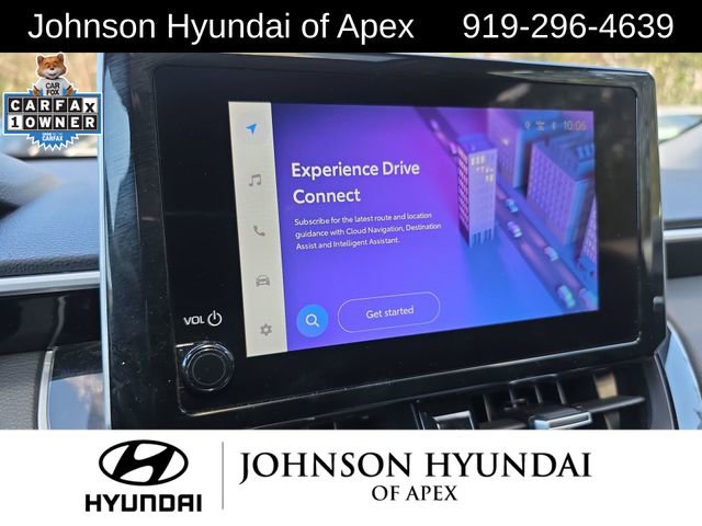 Used 2024 Toyota Corolla Cross XLE w/ Convenience Package image 31