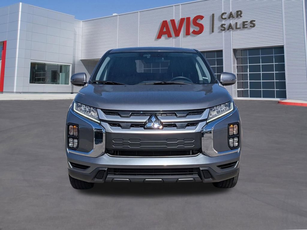 Used 2025 Mitsubishi Outlander Sport SE AWD/4WD image 2