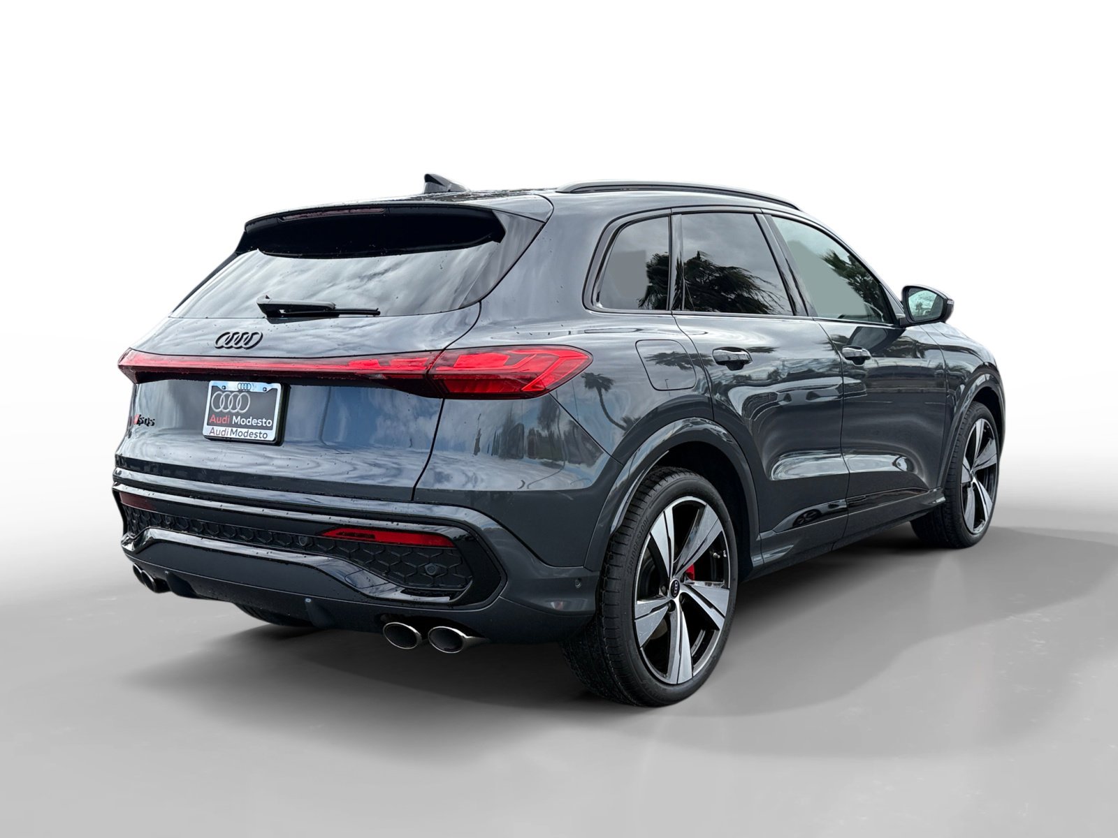 New 2025 Audi SQ5 Prestige image 5