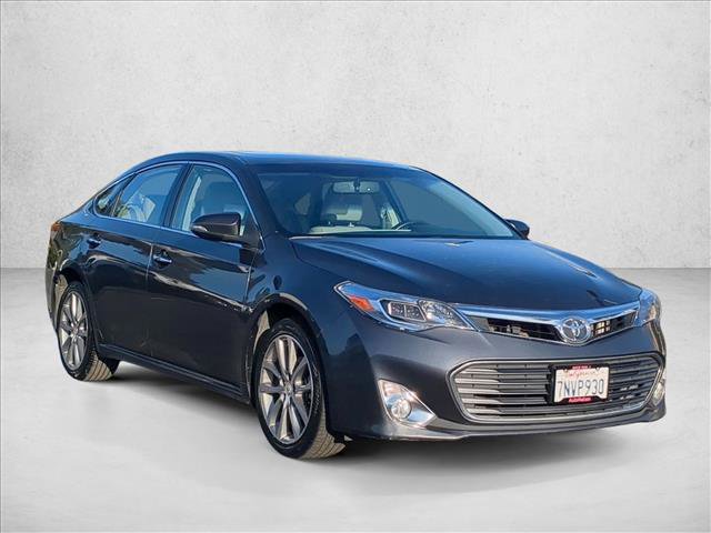 Used 2015 Toyota Avalon XLE Touring image 3