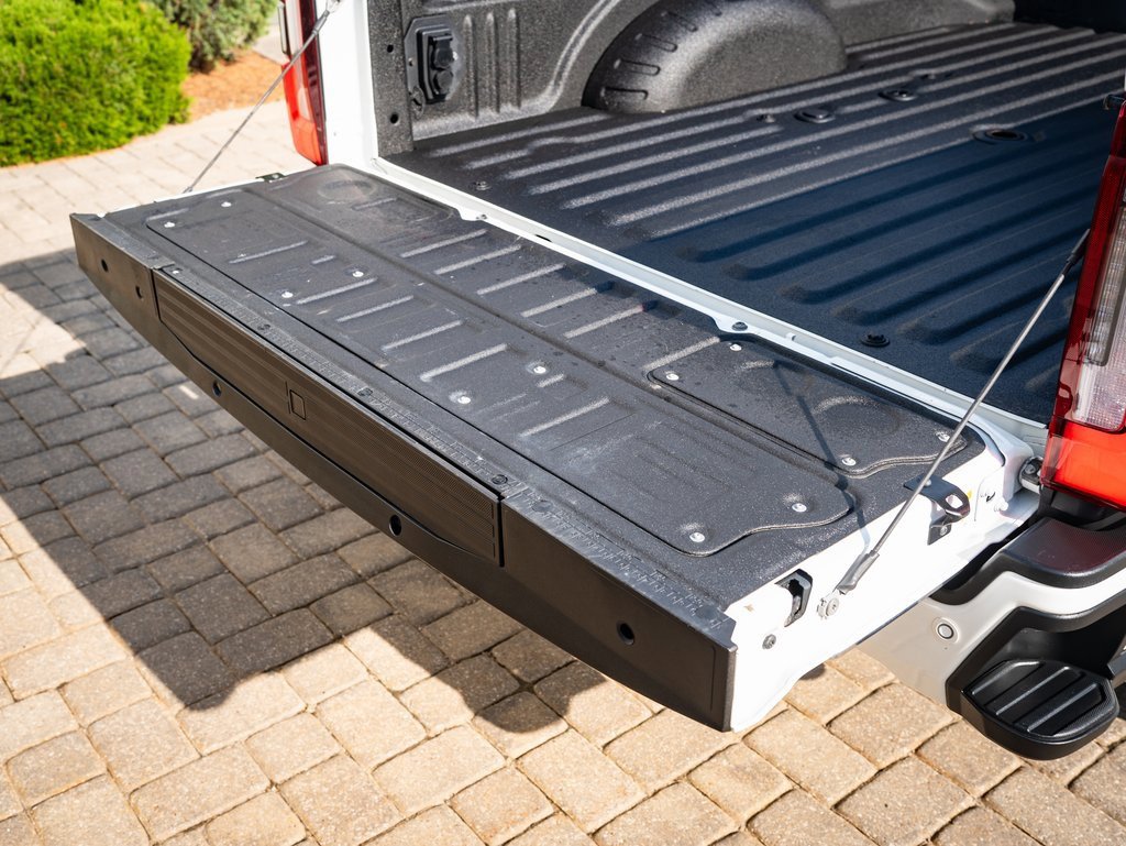 Used 2024 Ford F450 Limited w/ FX4 Off-Road Package image 23