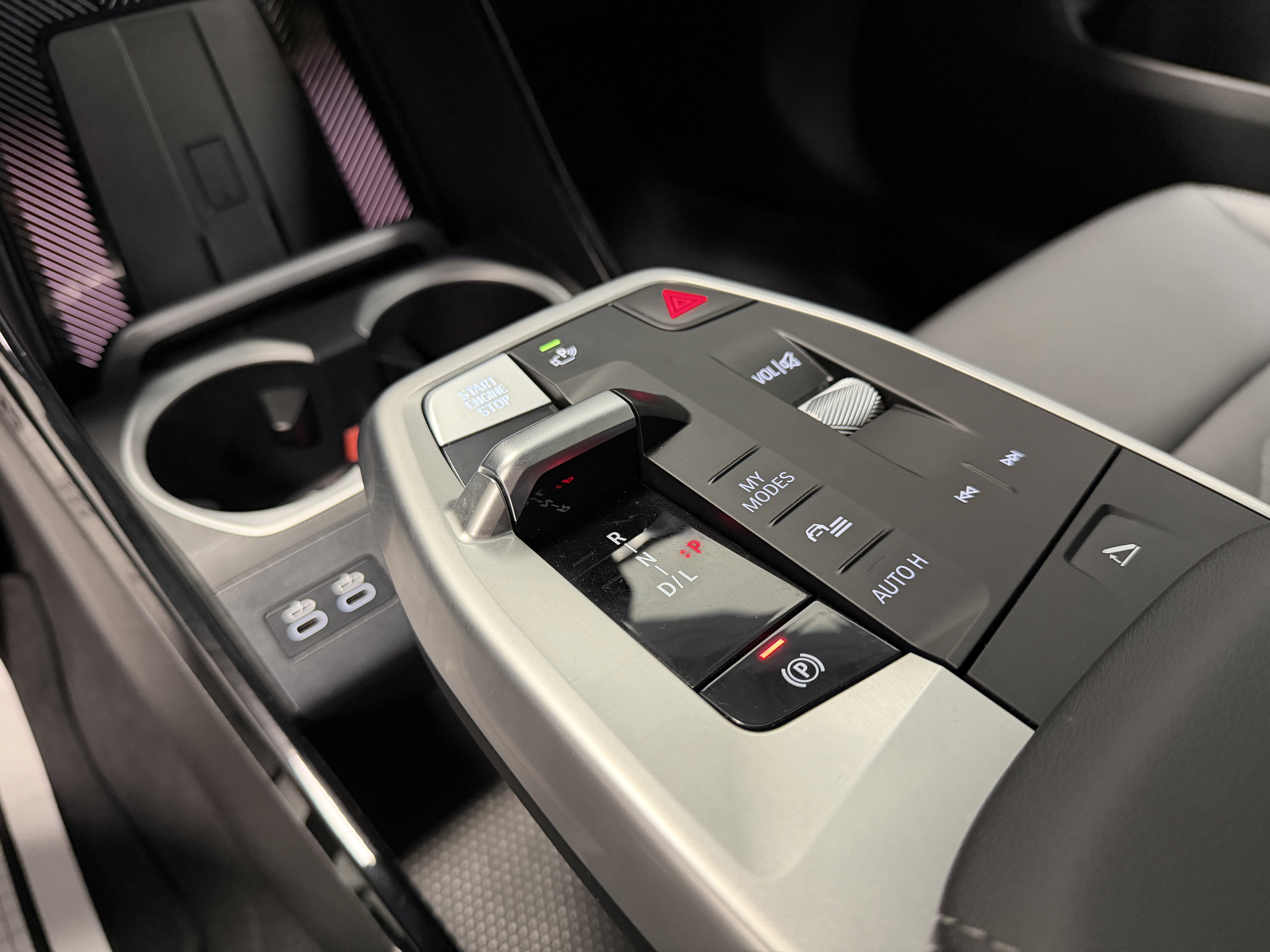 Used 2025 BMW X2 xDrive28i image 15