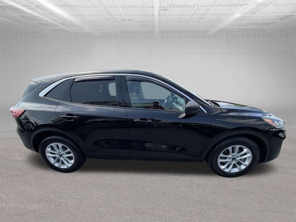 Used 2022 Ford Escape SE FWD image 9
