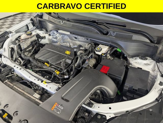 Certified 2025 Chevrolet Trax LT w/ LT Convenience Package FWD image 33
