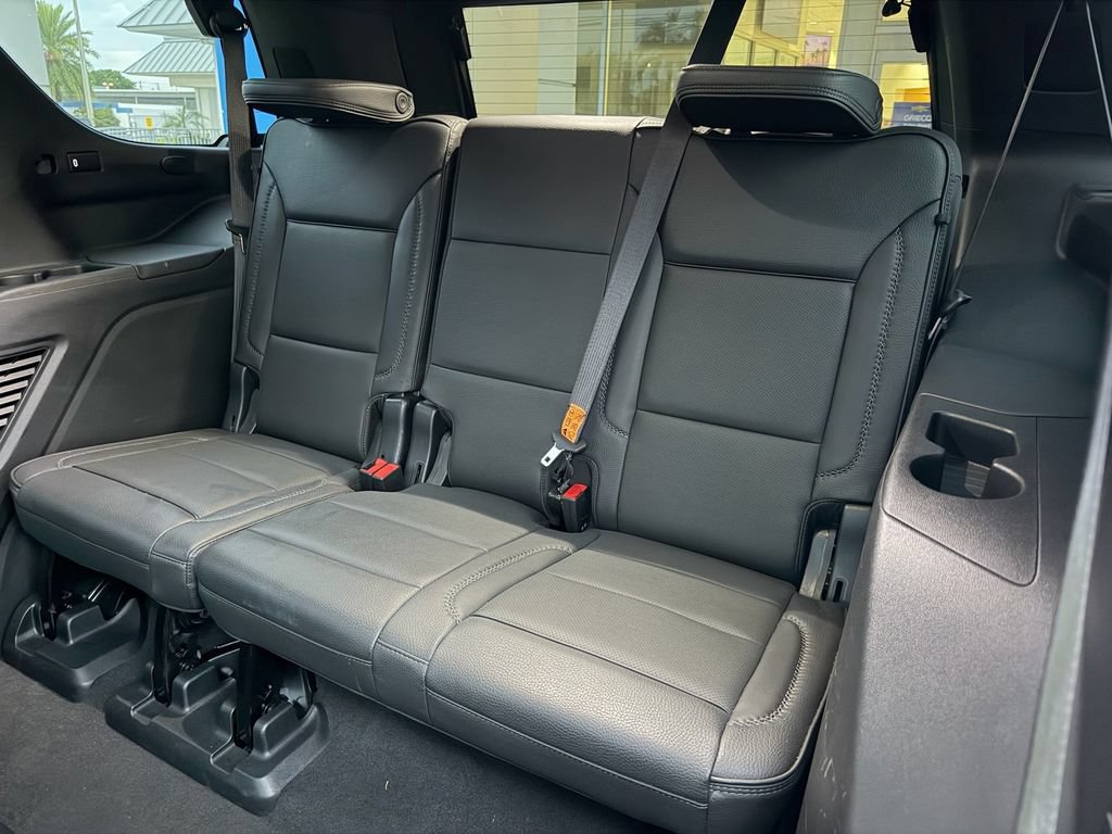 Used 2023 GMC Yukon Denali AWD/4WD image 11