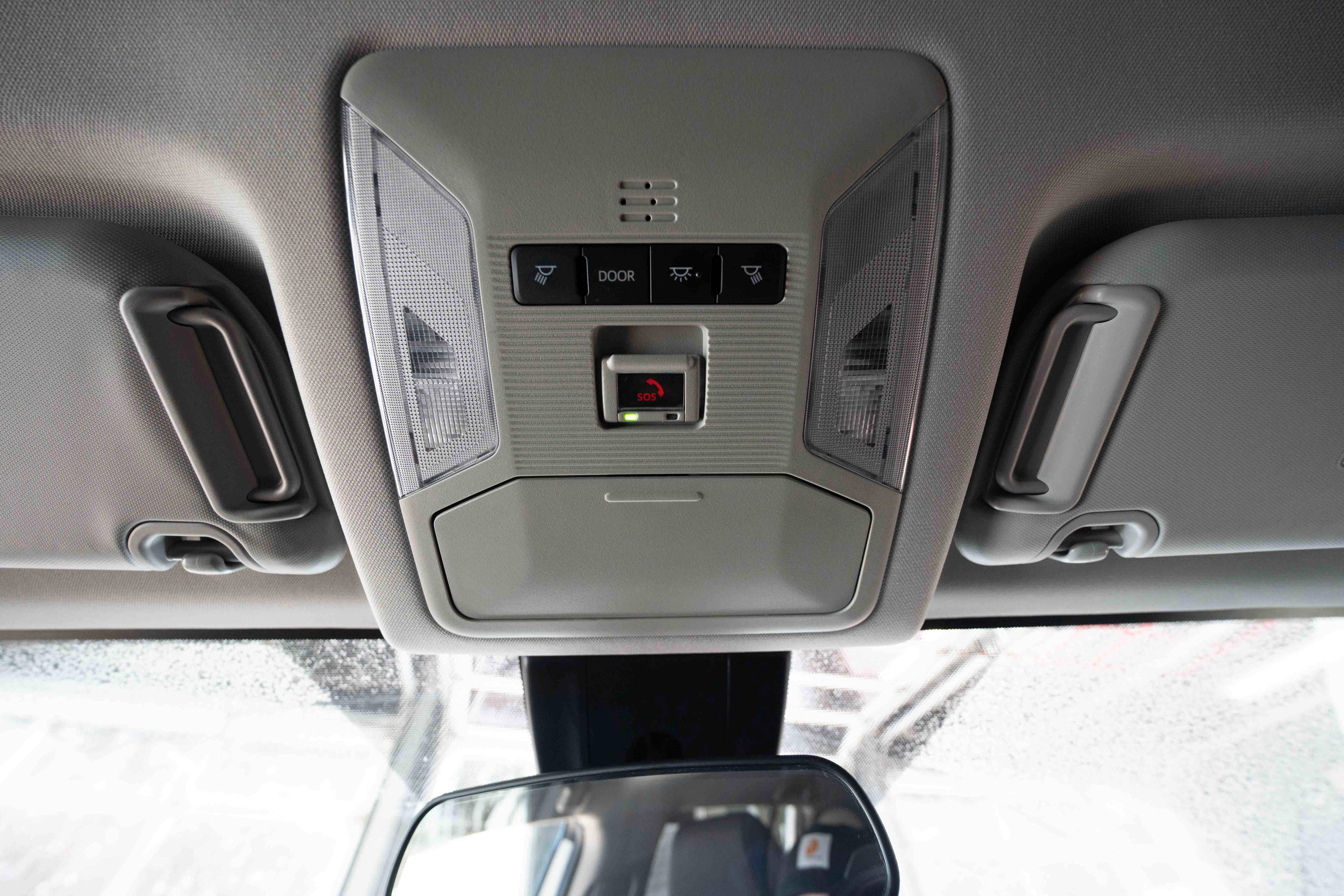 Used 2025 Toyota RAV4 XLE image 18