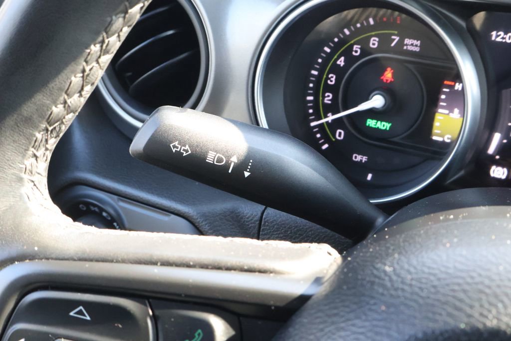 Used 2023 Jeep Wrangler Unlimited w/ Cold Weather Group image 22