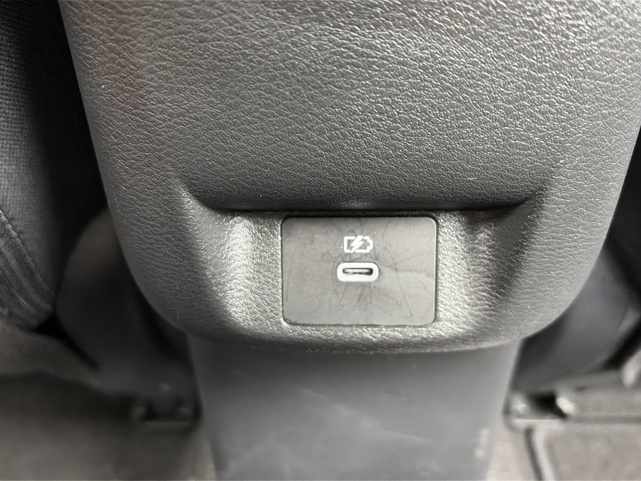 Used 2024 Nissan Versa SV FWD image 30