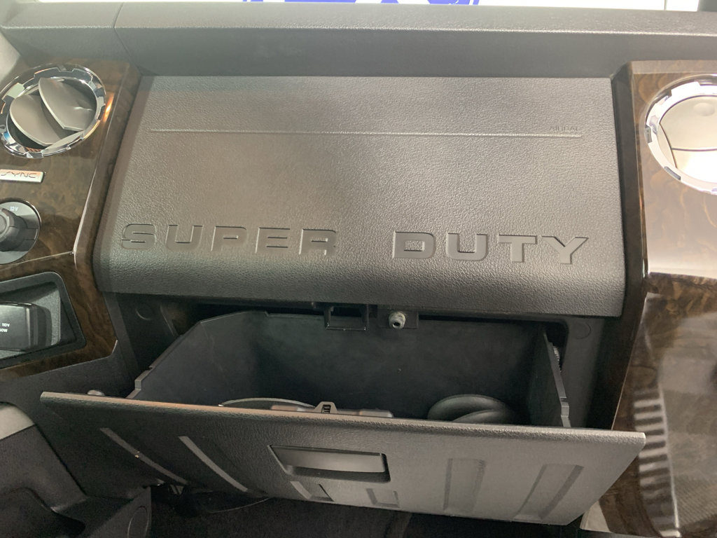 Used 2015 Ford F350 Platinum image 41