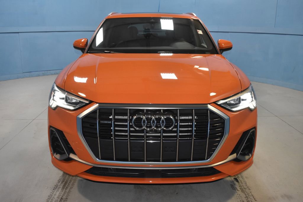 Certified 2025 Audi Q3 2.0T Premium Plus w/ Premium Plus Package image 23
