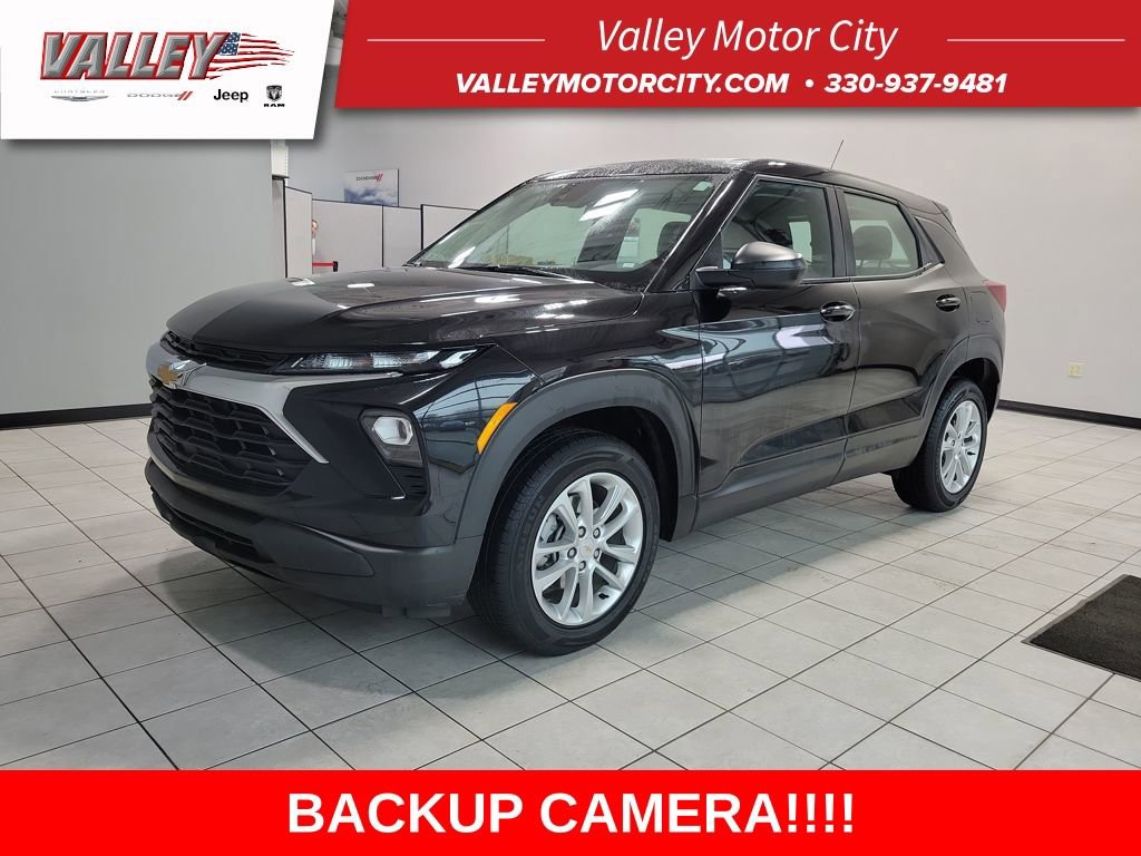 Used 2024 Chevrolet TrailBlazer LS image 1