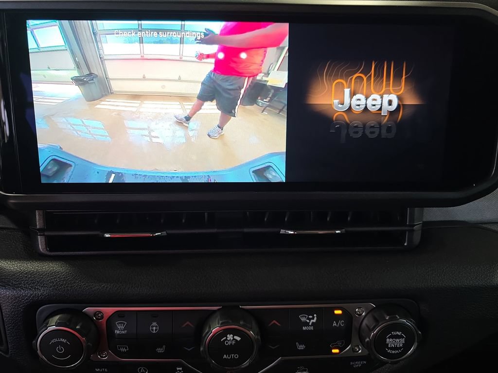 New 2026 Jeep Gladiator Sport AWD/4WD image 24