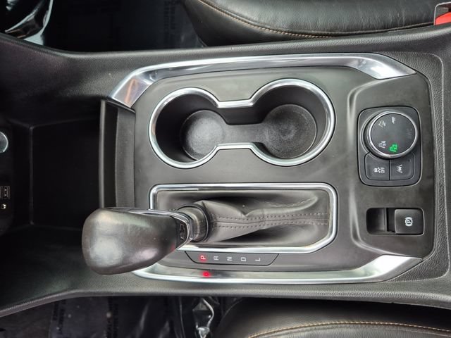 Used 2021 Chevrolet Traverse RS AWD/4WD image 23