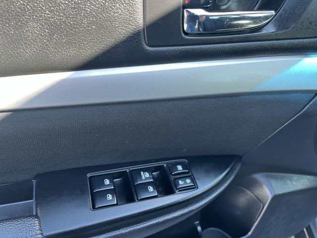 Used 2013 Subaru Outback 2.5i Premium w/ All-Weather Pkg image 17